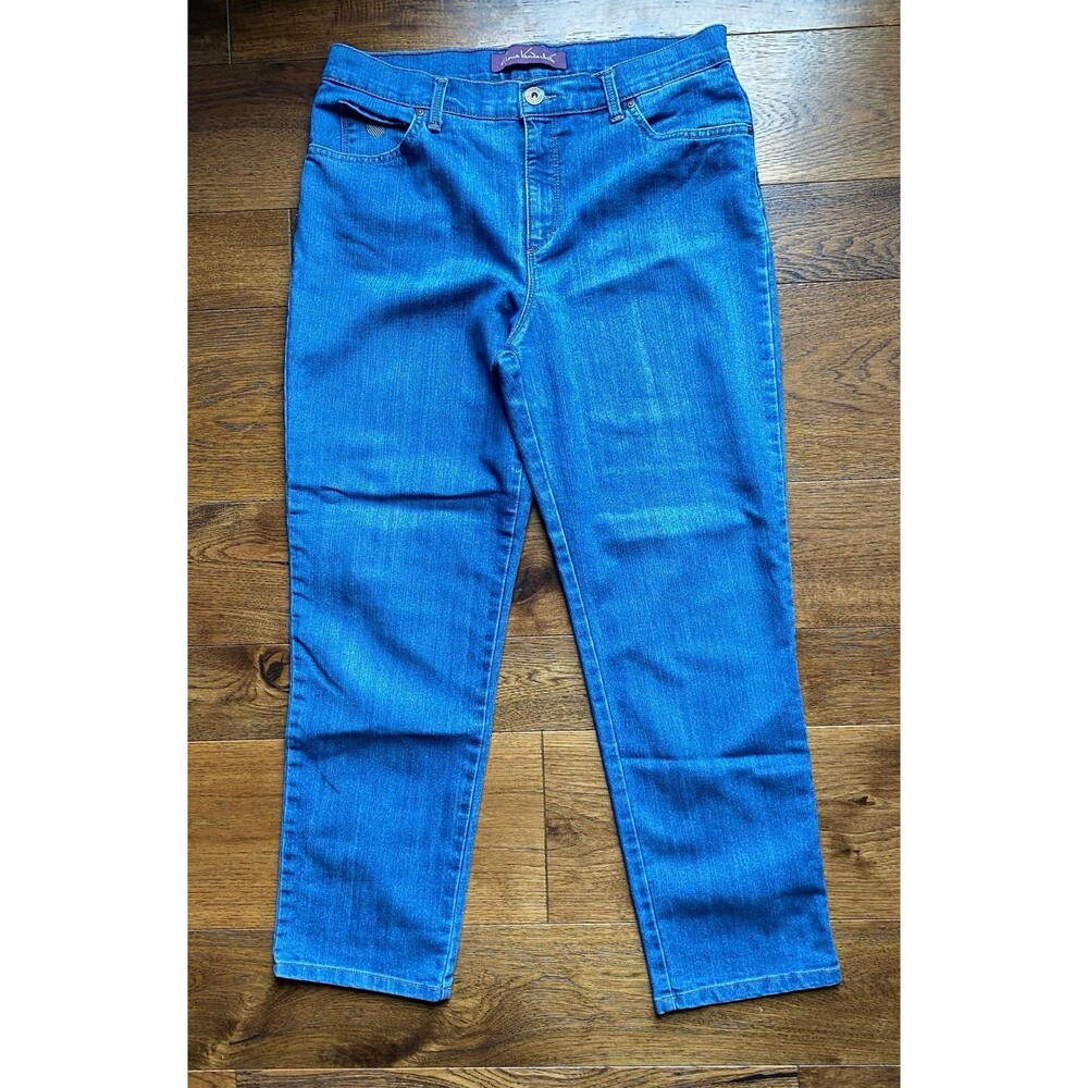 Gloria Vanderbilt Size 12 Short Denim Jeans Relaxed Fit Distressed Look - Picture 2 of 10